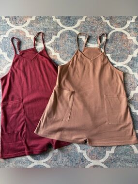 Sleeveless Ribbed Romper - Burgundy & Camel